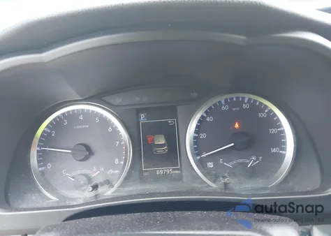 2018 Toyota Highlander Le from USA, damaged, VIN 5TDBZRFH1JS896257